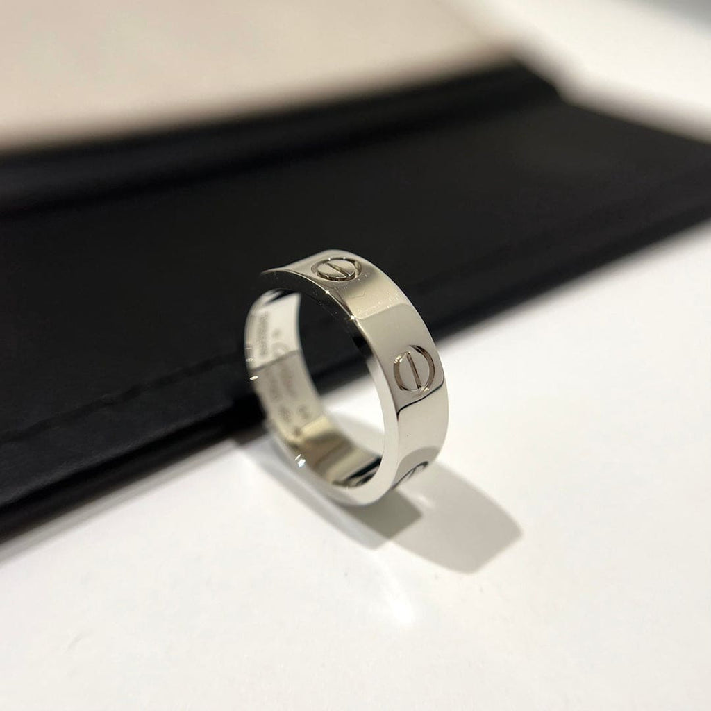 Cartier Love Wedding 6mm Ring Timeless Elegance