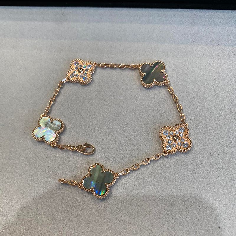 Van Cleef & Arpels Vintage Alhambra Five Motifs Pearl Bracelet