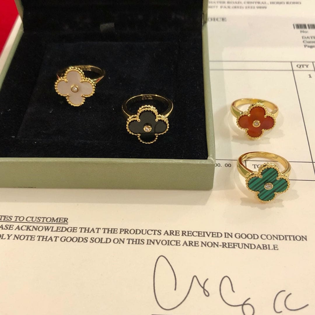 Van Cleef & Arpels Vintage Alhambra Pearl Ring