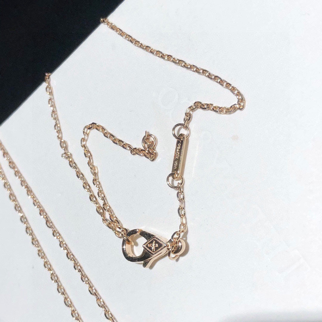 Van Cleef & Arpels Vintage Alhambra Pink Mother Of Pearl Necklace